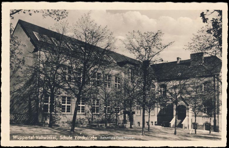 Die Schule Yorckstraße auf einer Postkarte von 1960 (Sammlung Frank Werner)