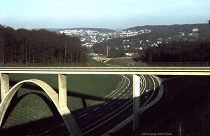 Bau der B 326 später A 46 am Sonnenberg 1970 (Foto Sammlung Dieter Kraß)